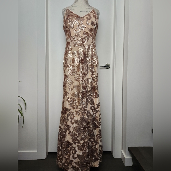 Blush sequin mermaid gown - Picture 3 of 16